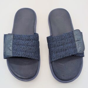 Oncai Sz 40 / 7.5 Navy Blue Slide Sandals with Knit Strap